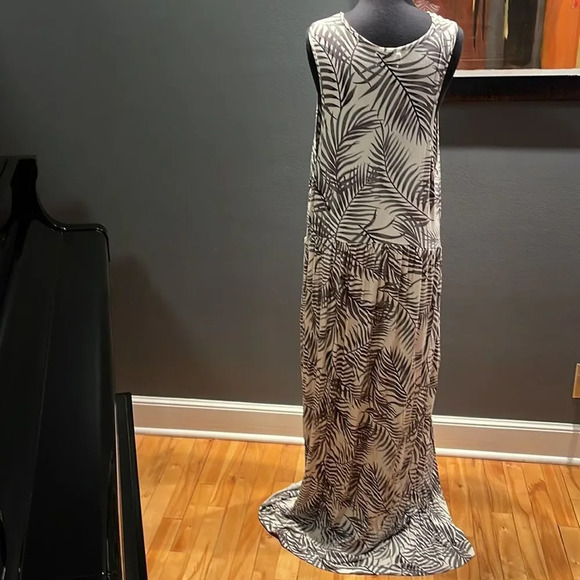 28 Palms palm fronds print stretch tank dropped gathered waist full skirt maxi - Picture 5 of 7